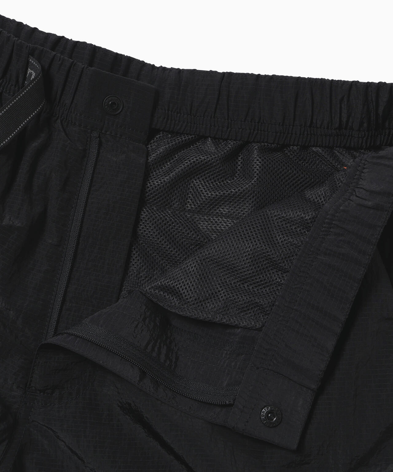 ROA × and wander ripstop wind short pants