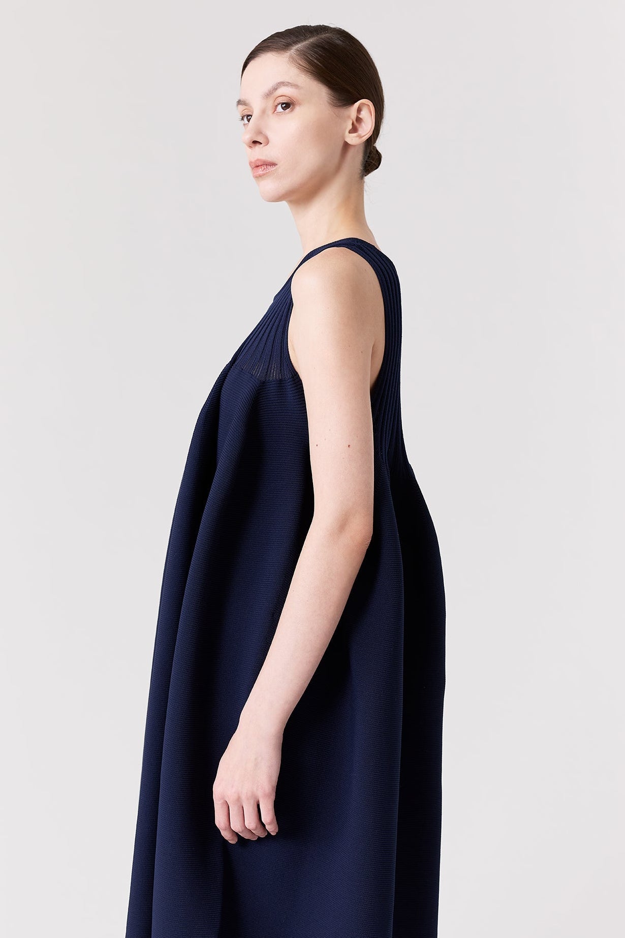 POTTERY LUCENT SLEEVELESS BUST FLARE DRESS