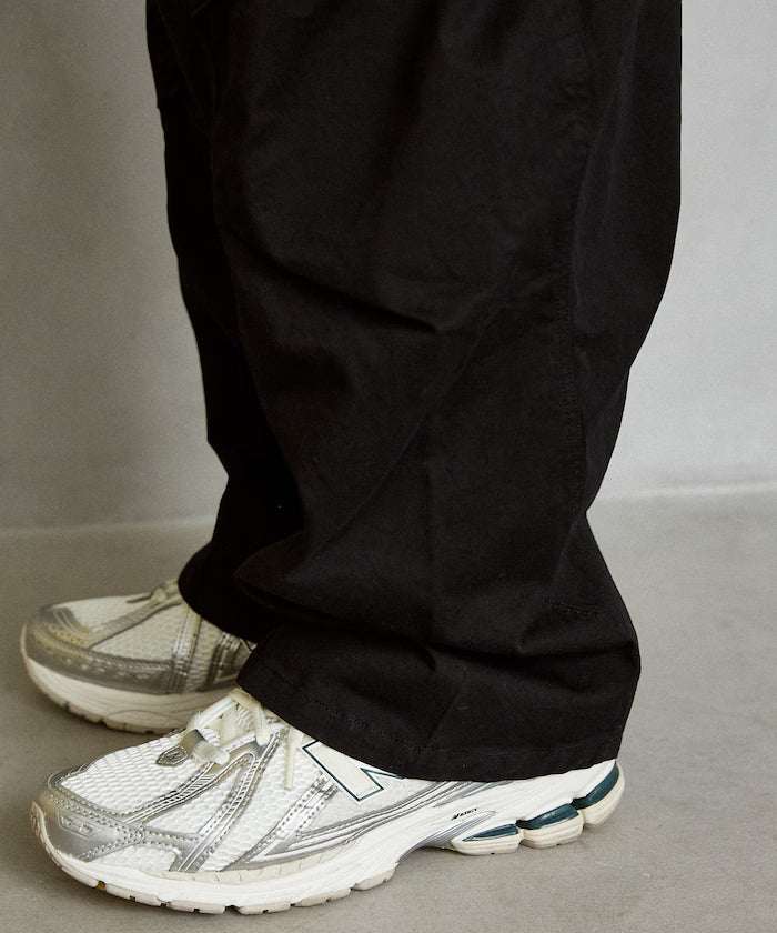 LOVE POP STUDIO Chino Cargo Pants Limited Edition