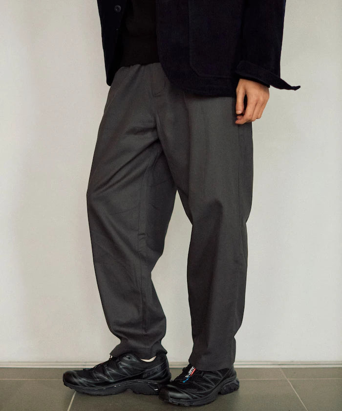 Wide Silhouette Drawstring Chino Pants / Tapered Silhouette Easy Chino Pants