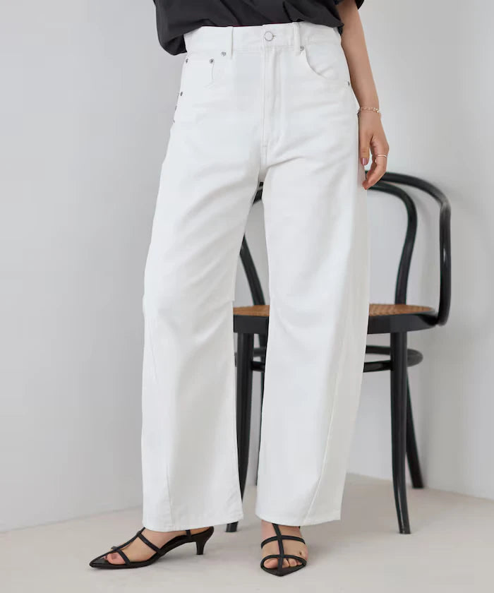 Heart Studs Curvy Denim / Wide Silhouette