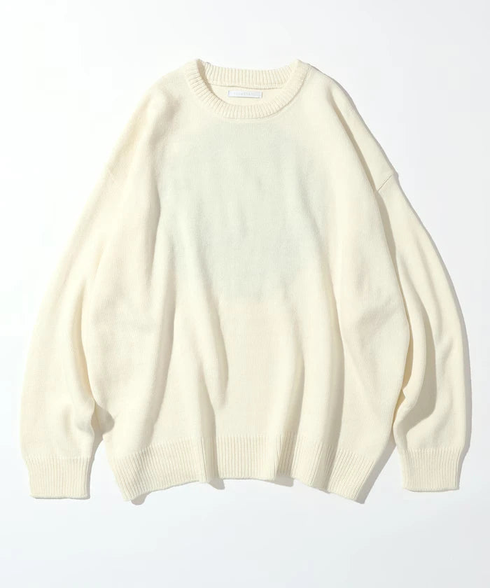 Sweat-like Lettered Knit / Jacquard Knit