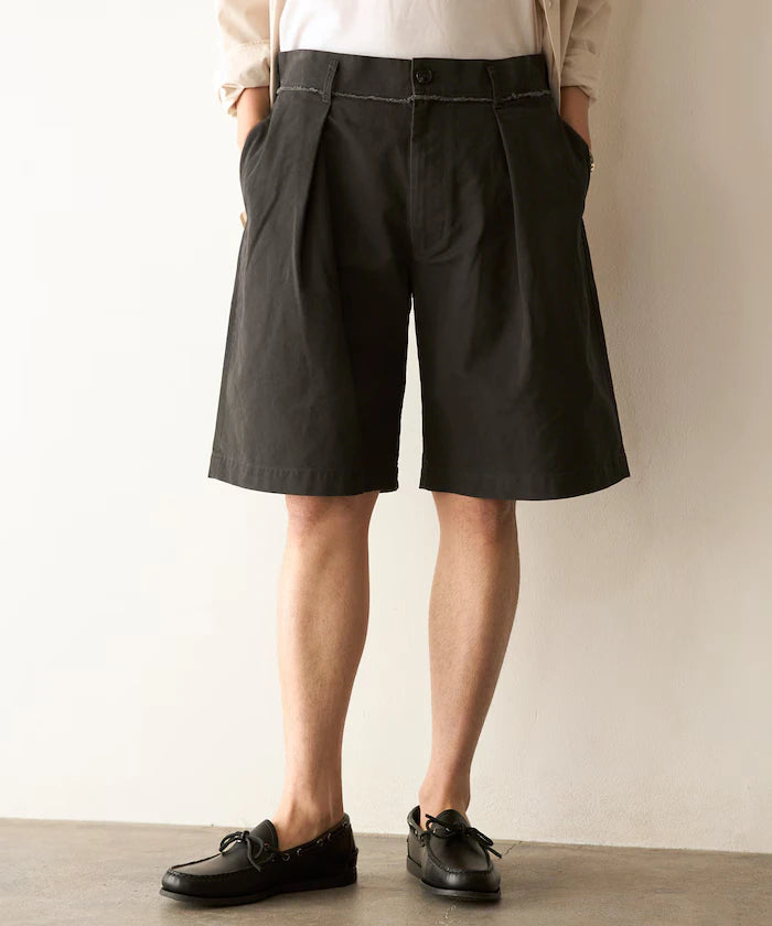 Chino Bermuda Shorts / Cotton Chino Pants