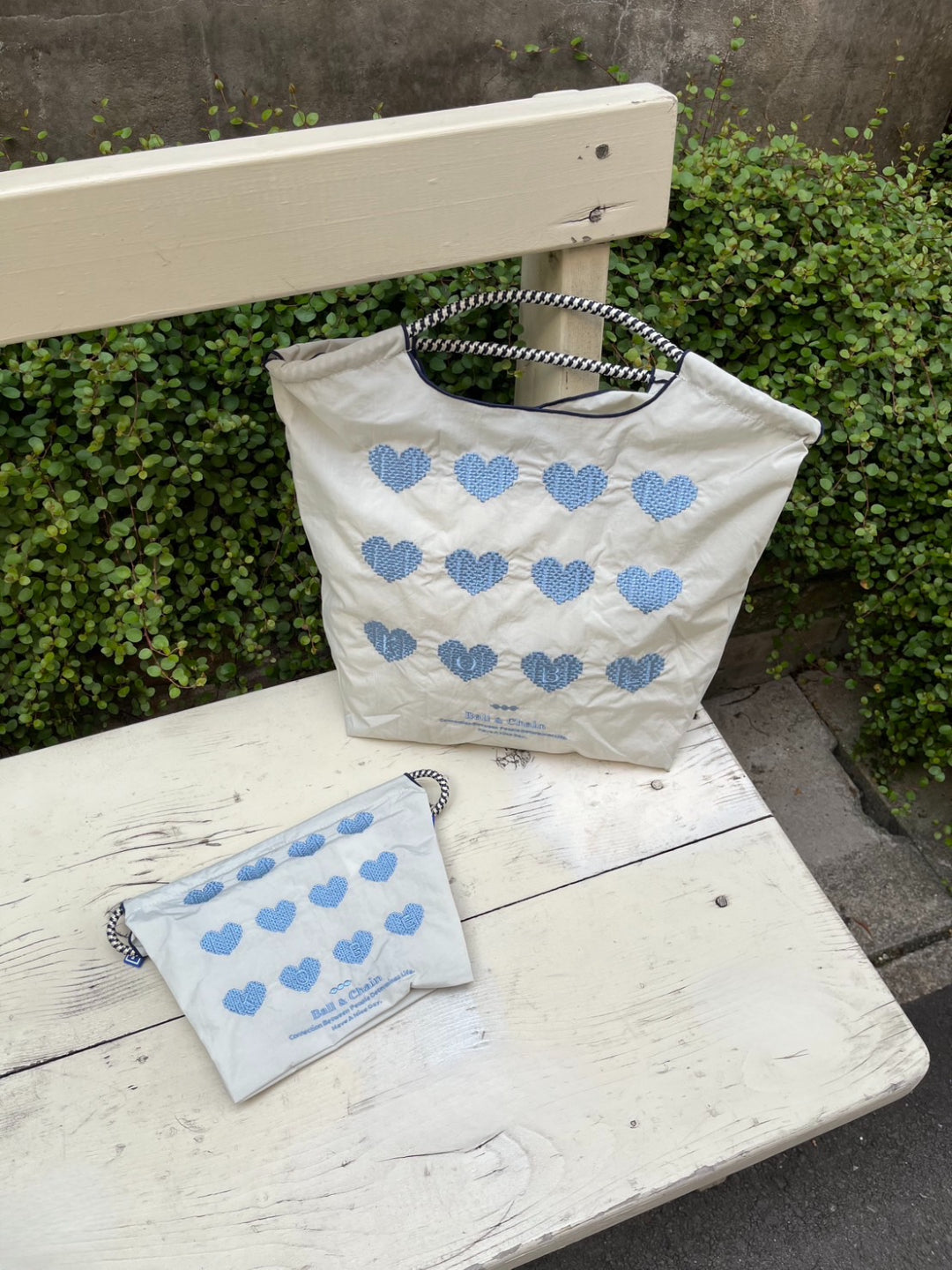KOBE limited HEART (Kobe Limited Heart) Pouch #84 P/GRAY-301448