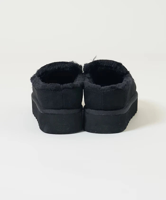 Thick-soled eco-fur loafers