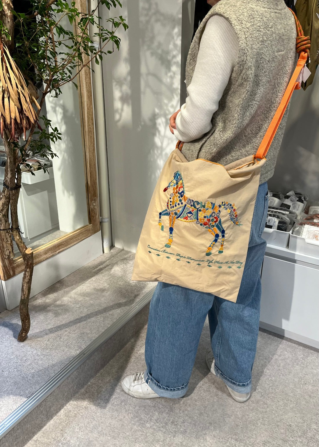 F.HORSE (F. Horse) M#21 S.BEIGE -301035
