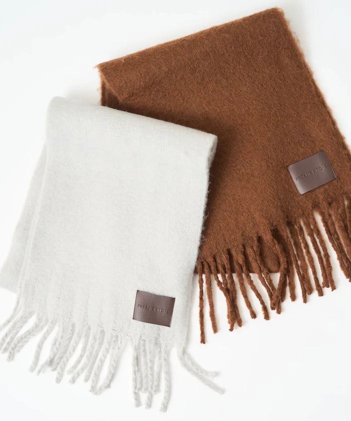 Volume Fringe Scarf