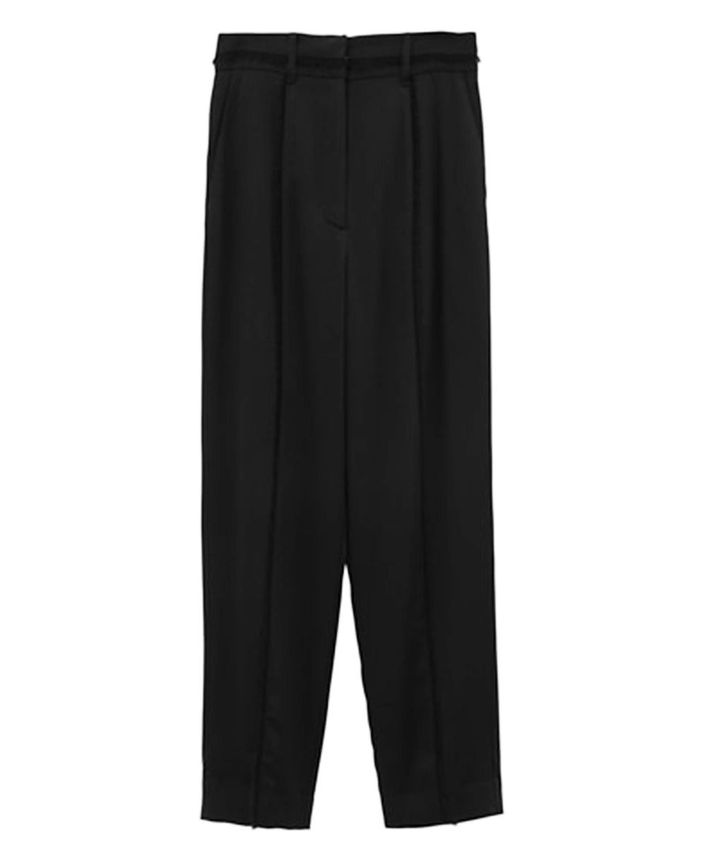 FRINGE LINE TAPERED PANTS