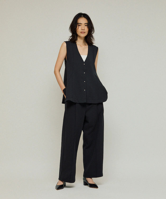 Peplum Silhouette V-Neck Gilet / Vest
