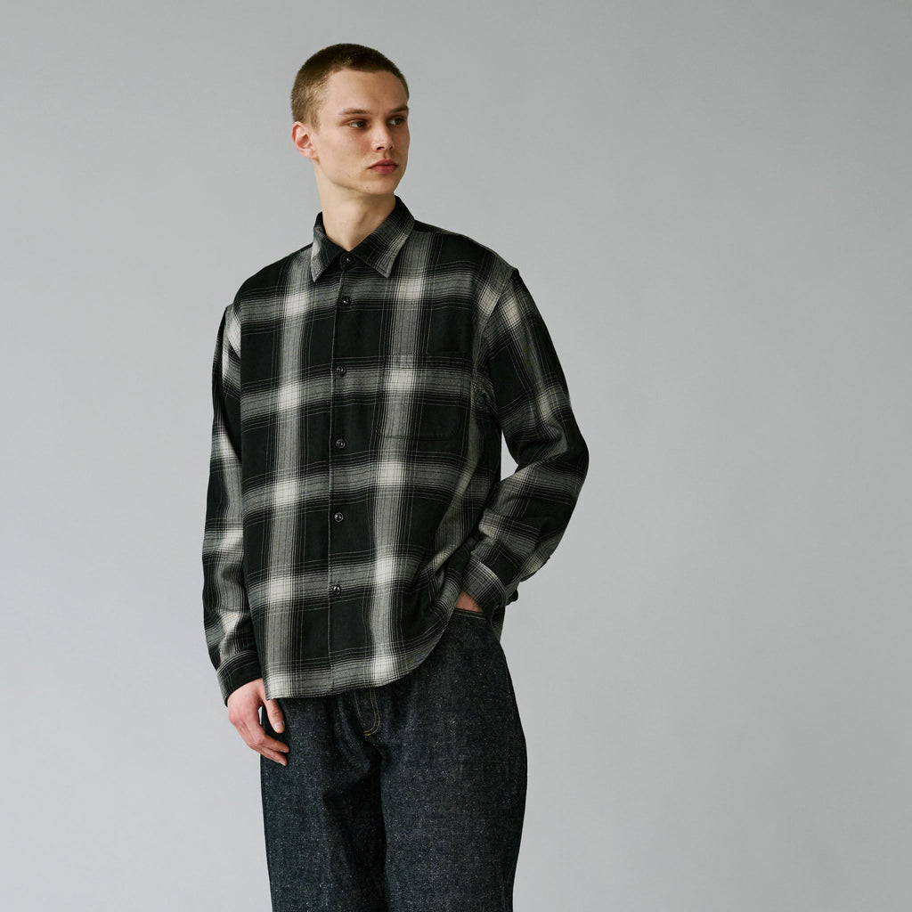 GL29546 / SUVIN COTTON NEL CHECK REGULAR COLLAR SHIRT