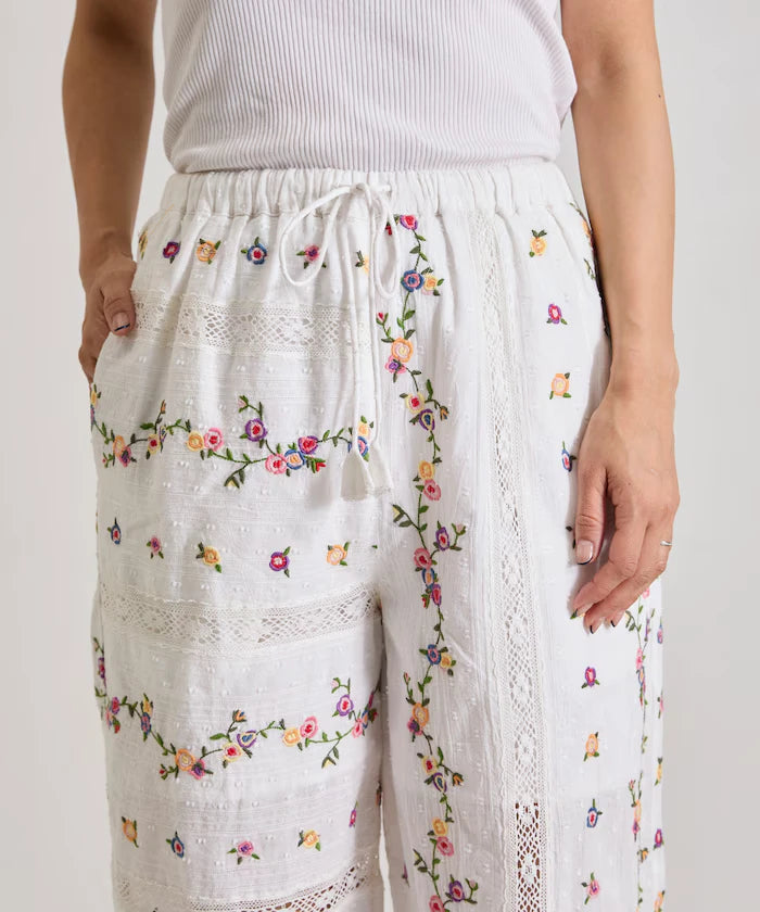 Dobby Floral Embroidery x Lace Pants