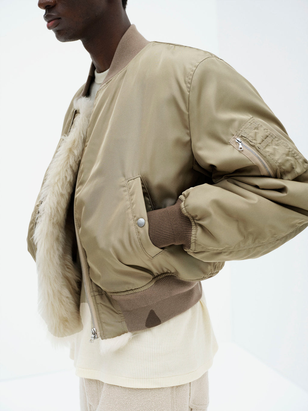SILK TWILL FLIGHT BLOUSON / MERINO MOUTON LINING