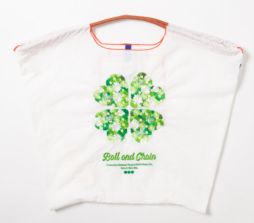 Clover Large #04 White-301126