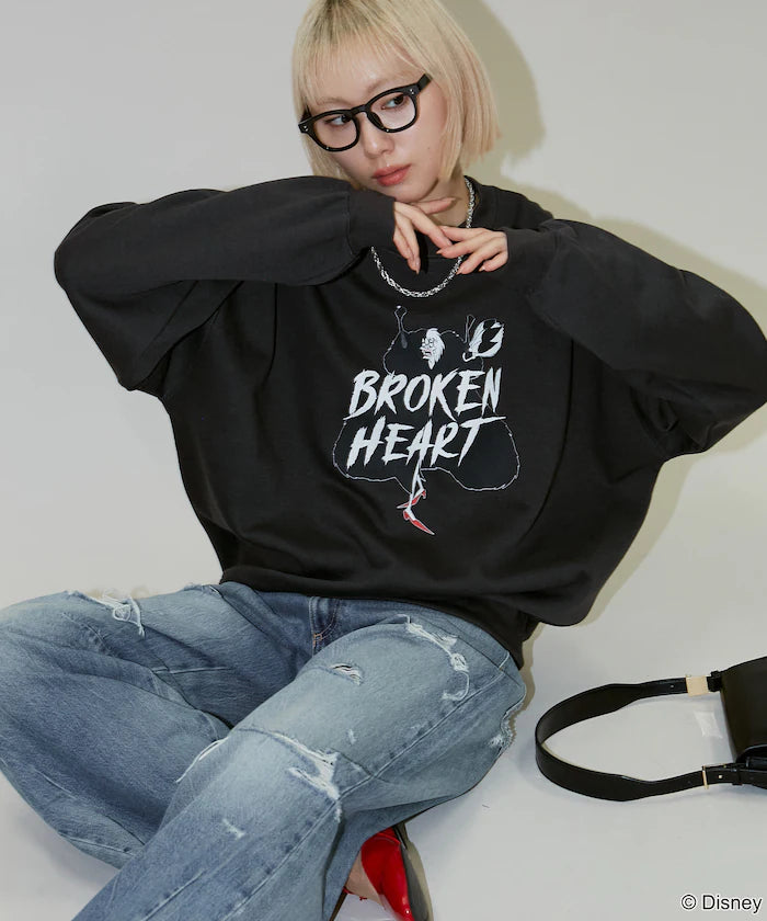 Special Order VILLAINS CRUELLA SWEAT