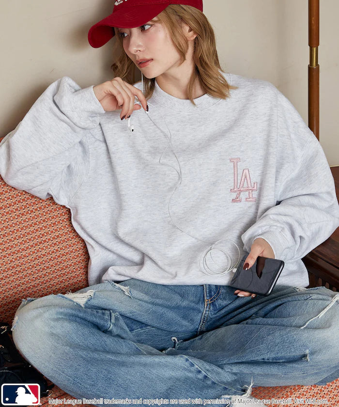 Custom MLB Fleece Crewneck Logo Sweatshirt Limited Edition
