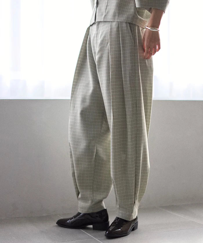 Karamichikku Kābī Pants / Setup Compatible