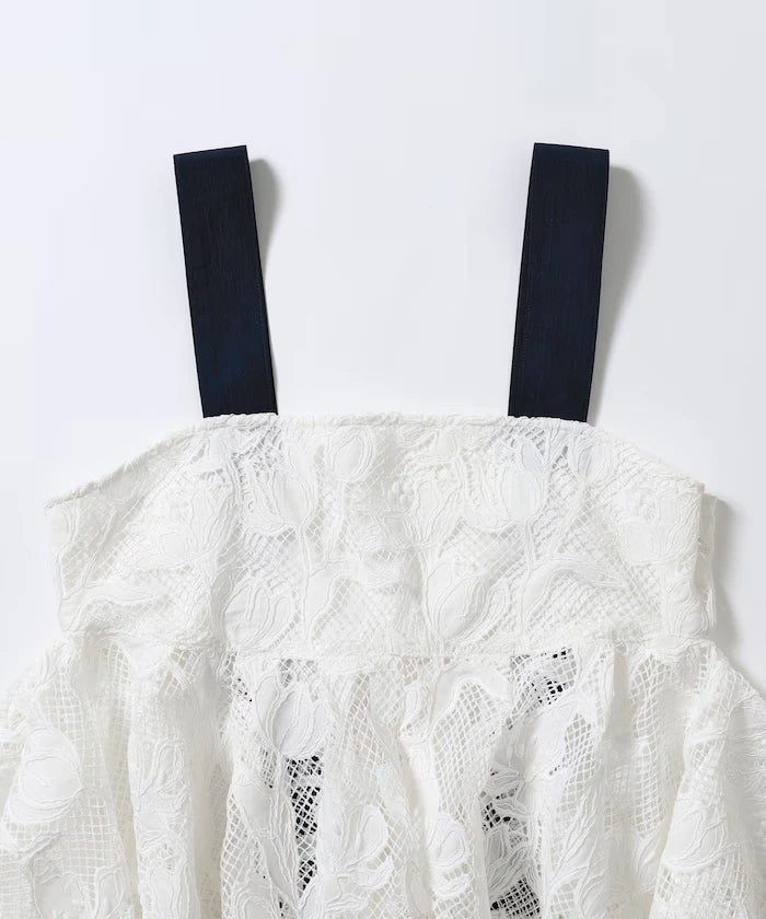 Flower Motif Batten Lace Iris Hem Camisole Top 【Limited Edition】