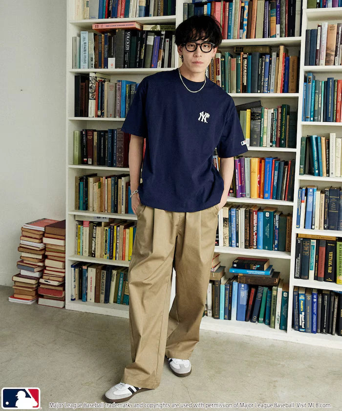 MLB One-Point Flower Embroidery T-Shirt