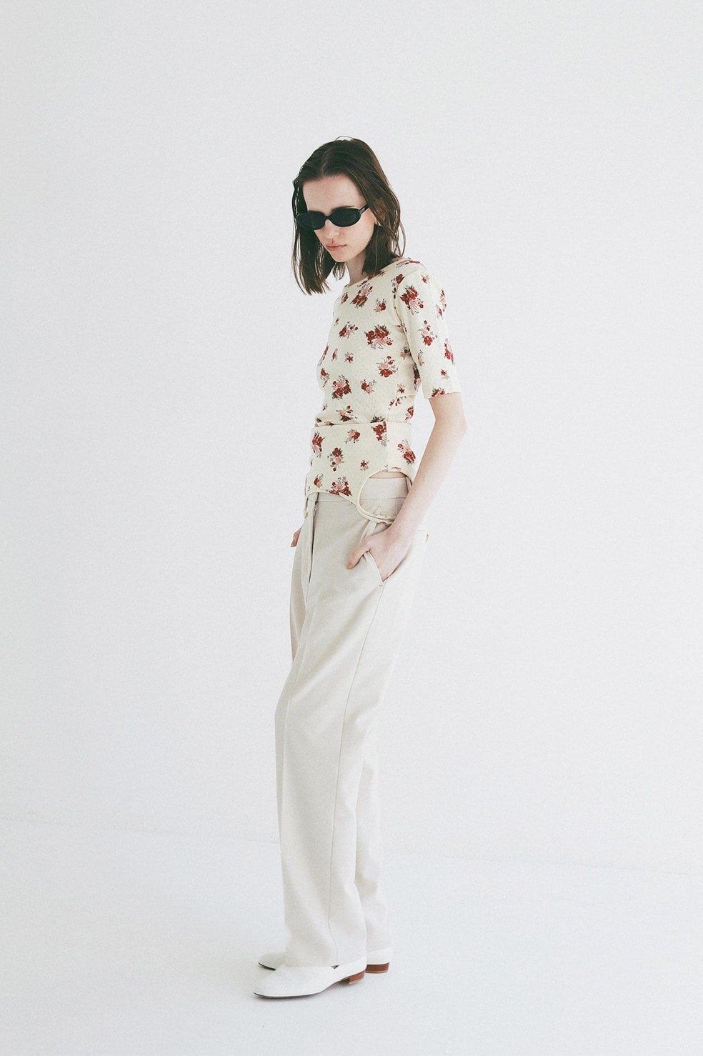 STRAIGHT SLIM PANTS