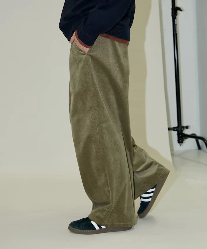 Wide Corduroy Easy Pants [Limited Edition]