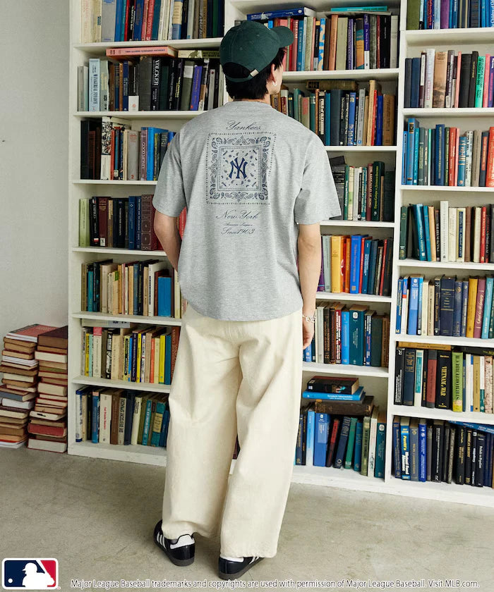 MLB Bandana Back Print T-Shirt