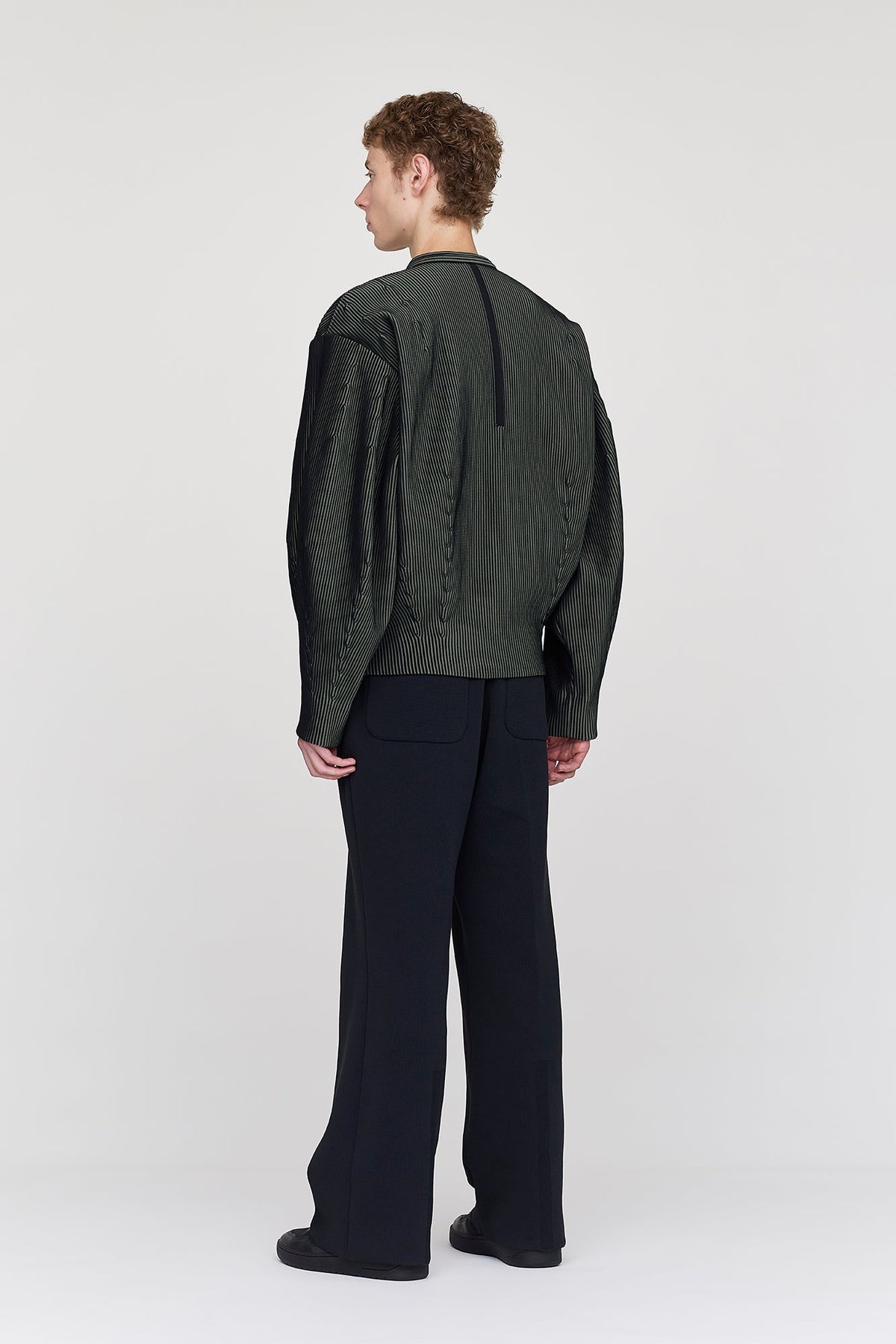 HYPHA STAND COLLAR ZIP BLOUSON