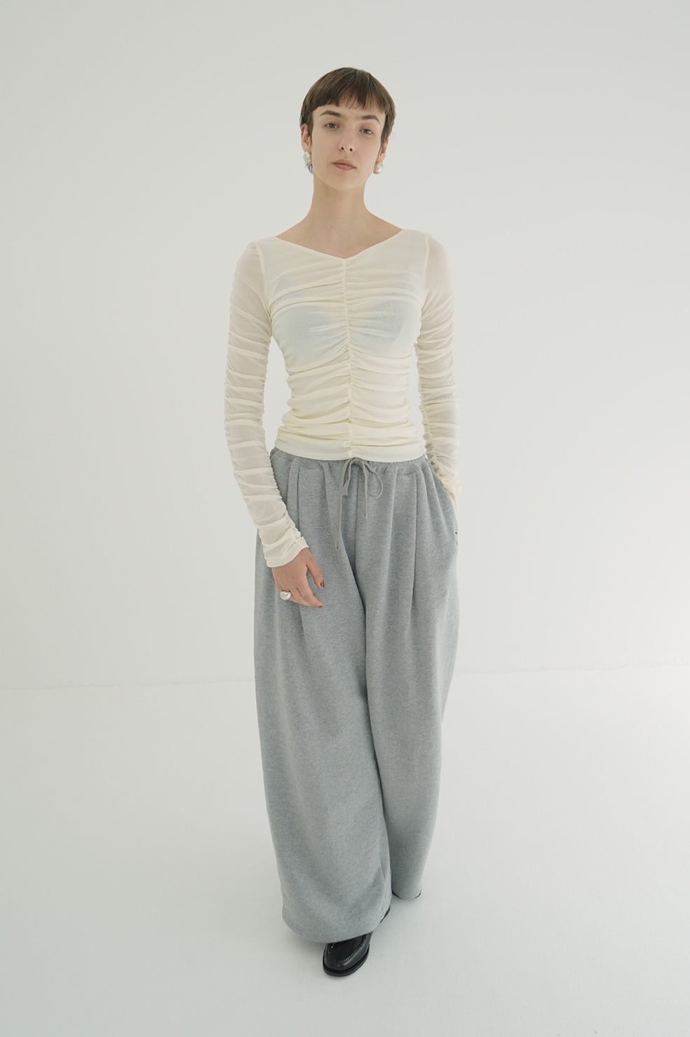 W TULLE SHIRRING TOPS