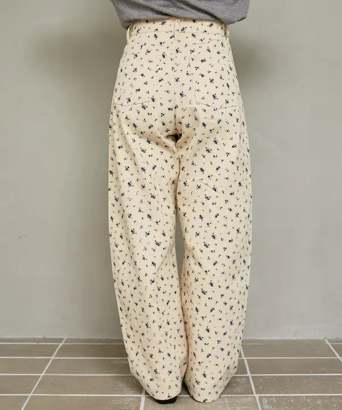 Floral Print Curved Pants Limited Edition