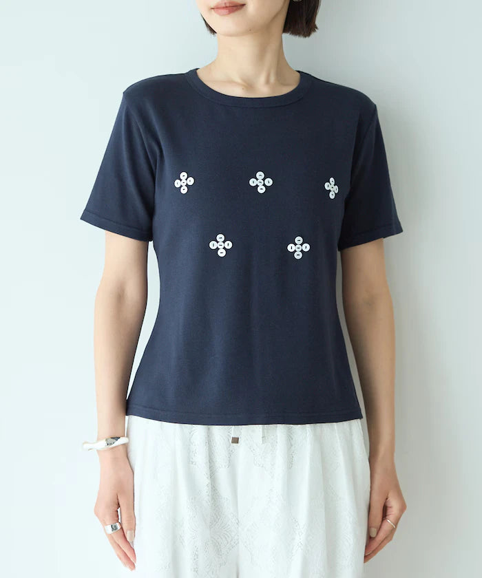 Shell Button Flower Motif Cotton Modal T-Shirt