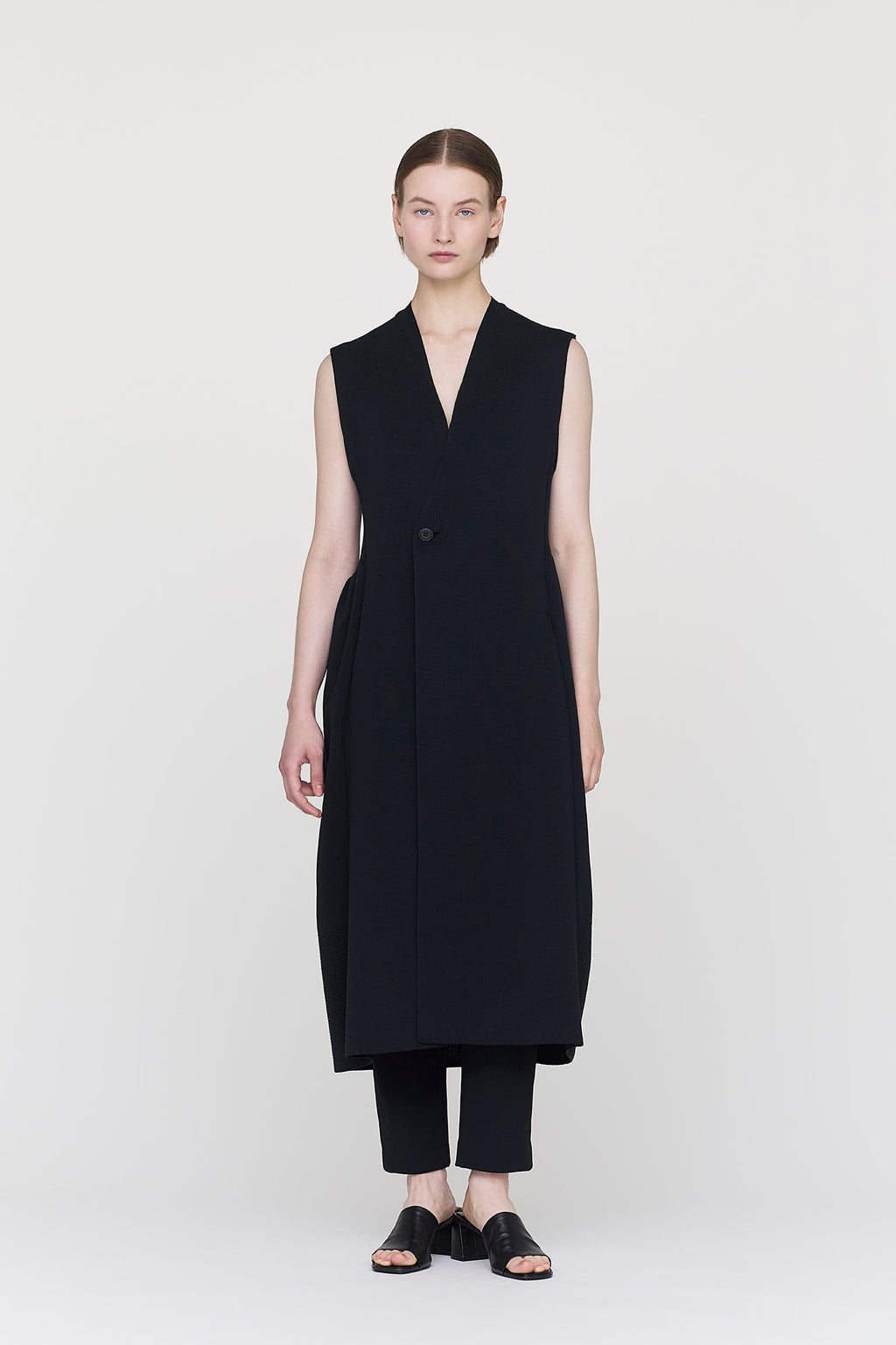 MILAN COLLARLESS LONG VEST