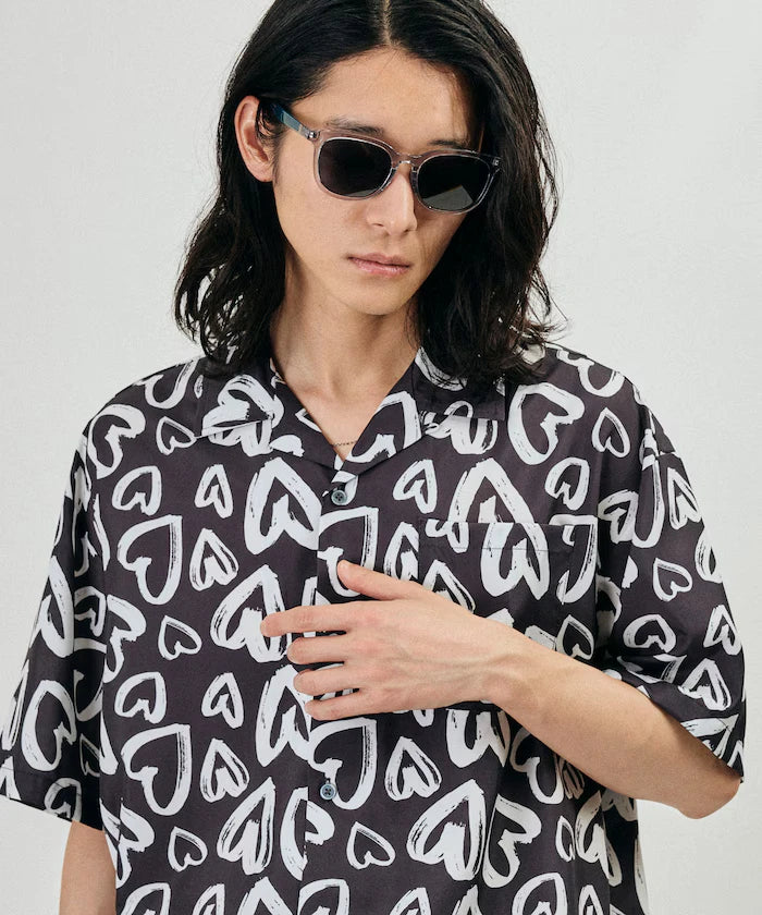 Open Collar Pattern Short Sleeve Shirt
