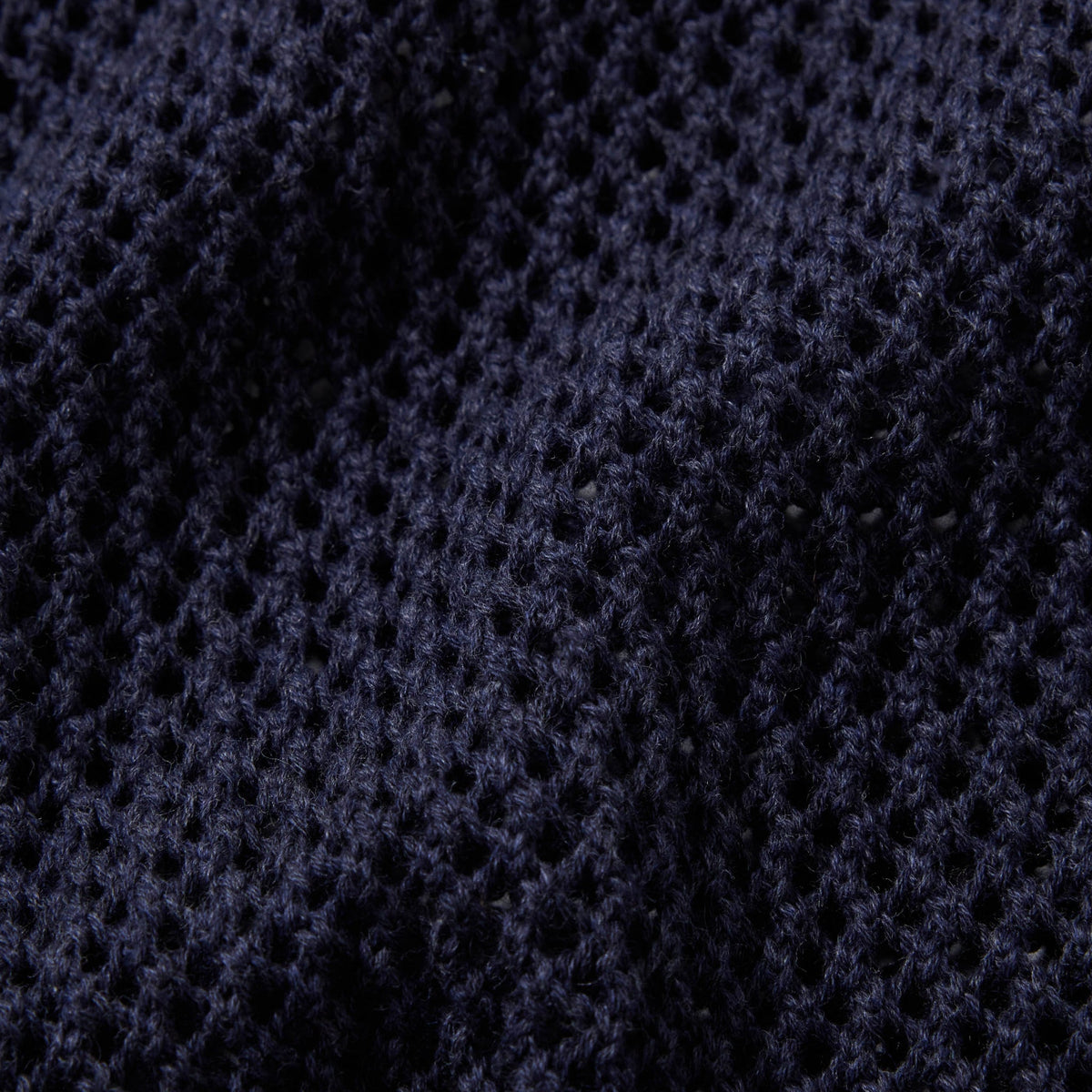 GL79317 / COTTON MESH YARN CREW NECK SHIRT