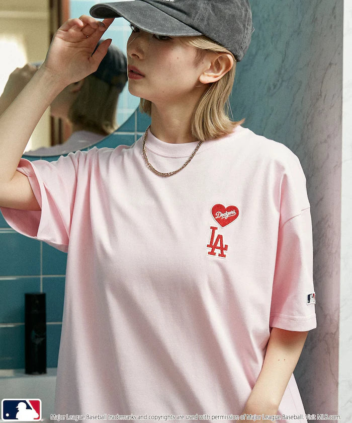 MLB One Point Heart T-Shirt