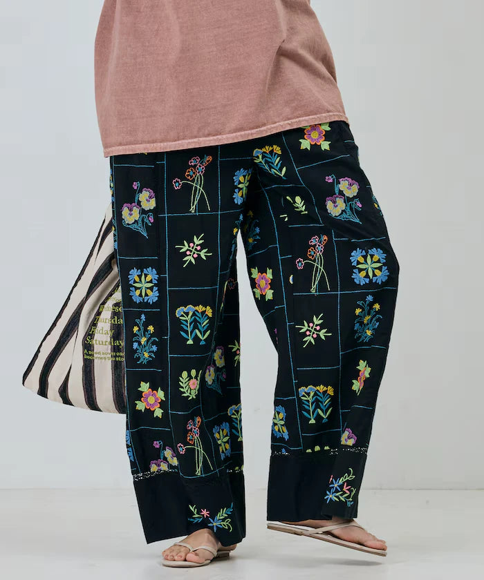 Patchwork Floral Embroidery Pants