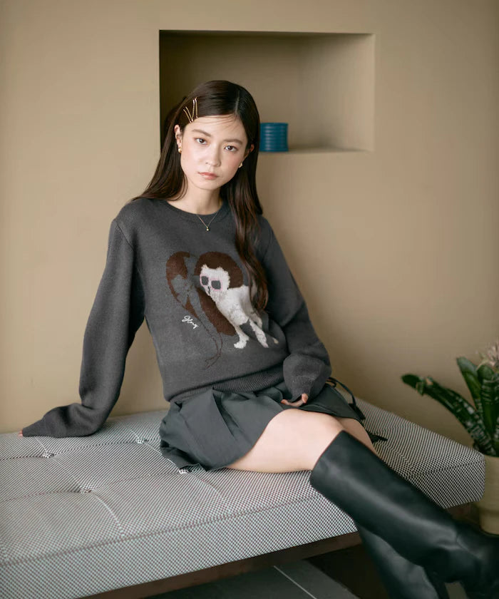 Sweat-like Animal Jacquard Knit