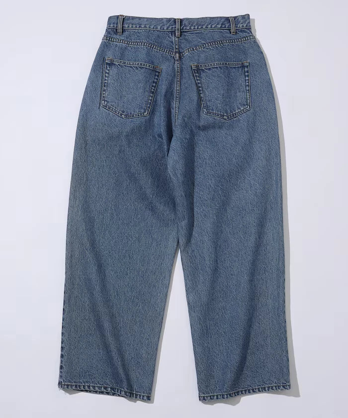 Design Tuck Japan Denim / Wide Silhouette