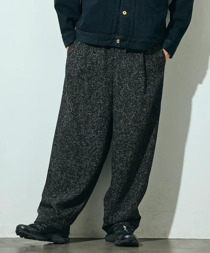 Dry Touch Summer Tweed Spindle Easy Wide Pants