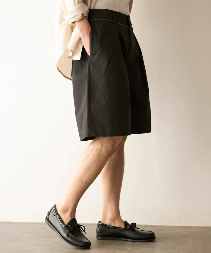 Chino Bermuda Shorts / Cotton Chino Pants