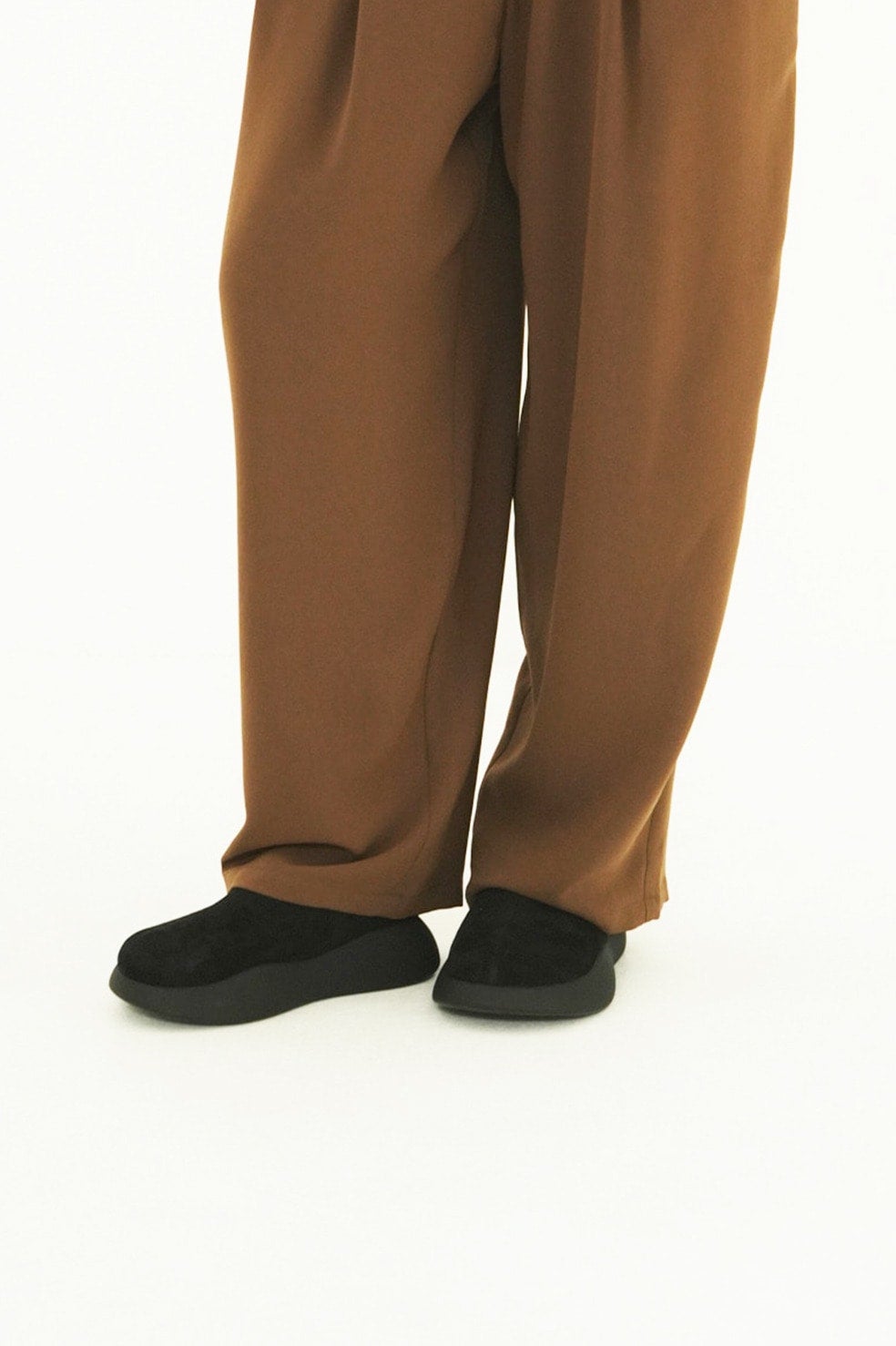 SUEDE PUFF SLIPONS
