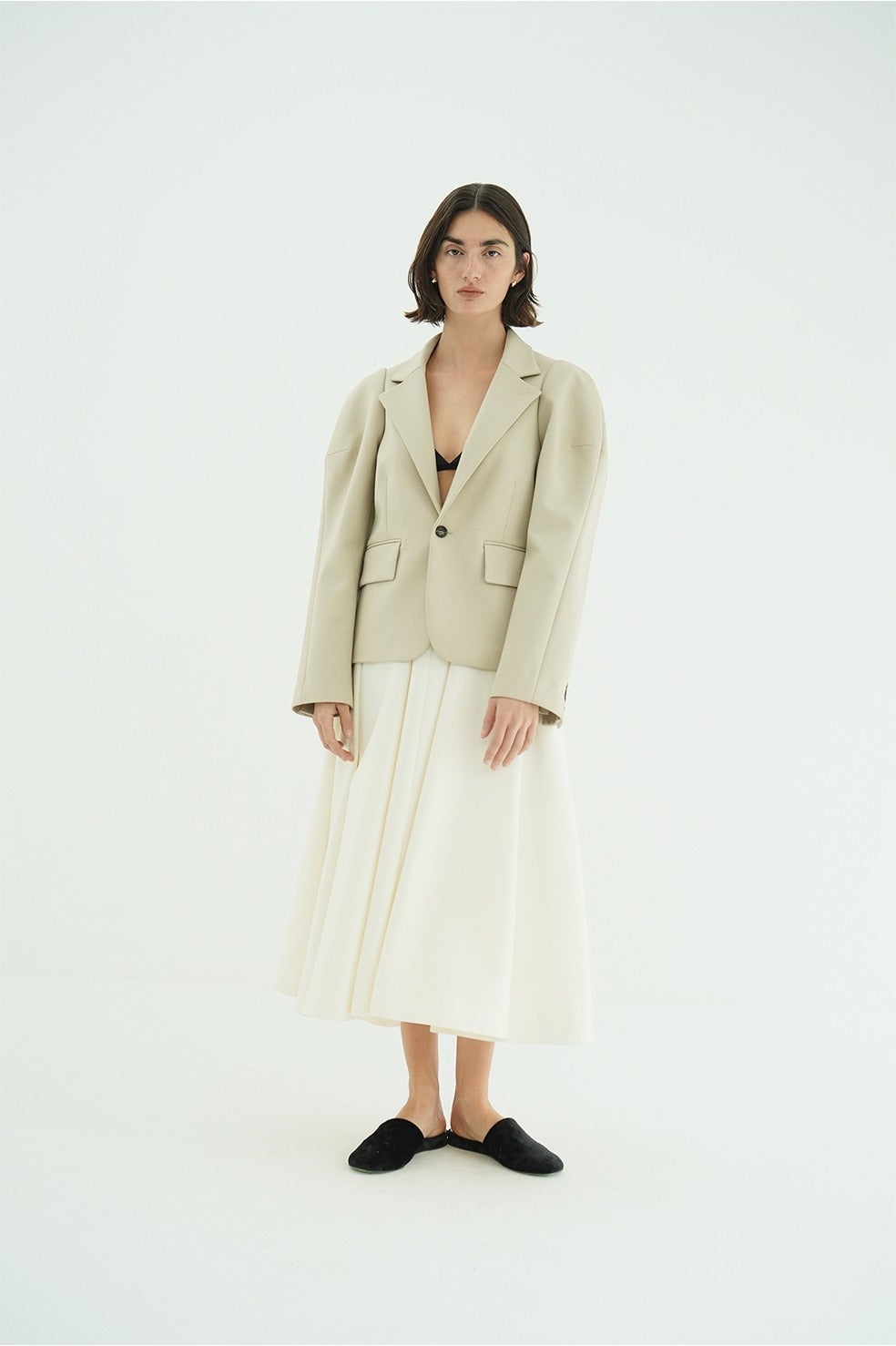 VOLUME FLARE SKIRT