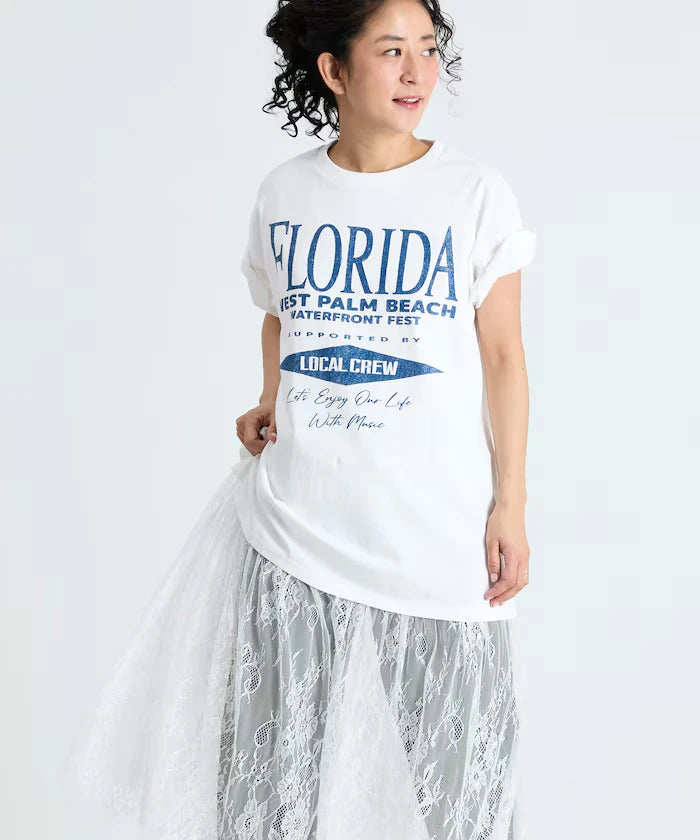 T-shirt lace docking one-piece