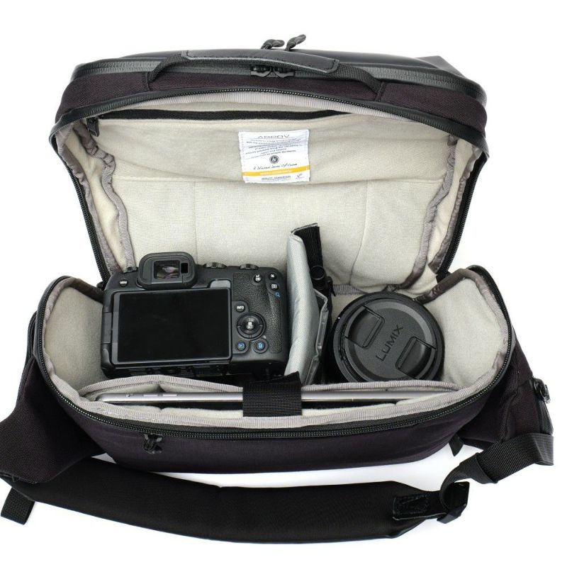 BLEISURE CAMELA BAG