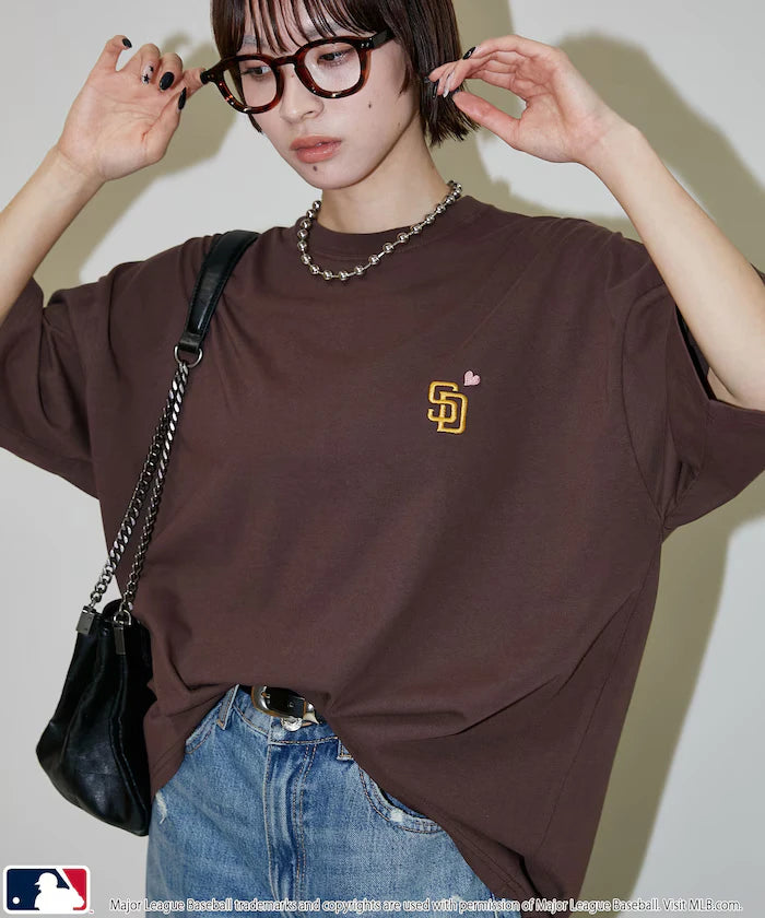 MLB Back Print Heart T-Shirt