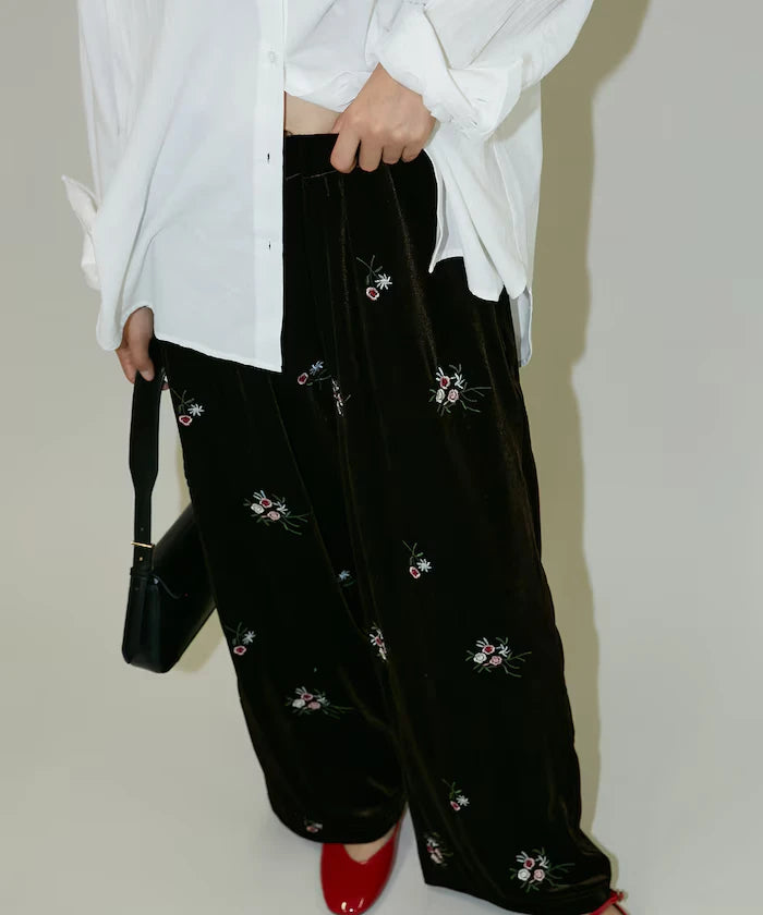 Flower Embroidery Velvet Easy Pants Limited Edition