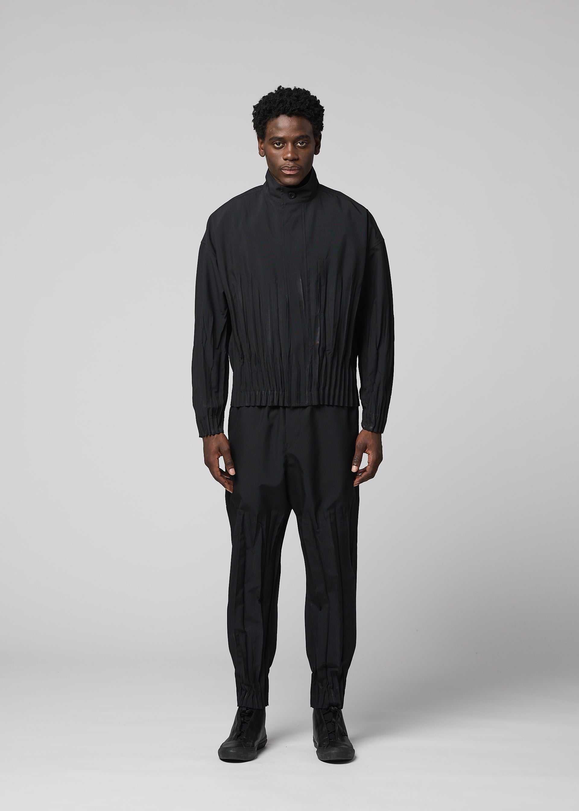 Waft Black