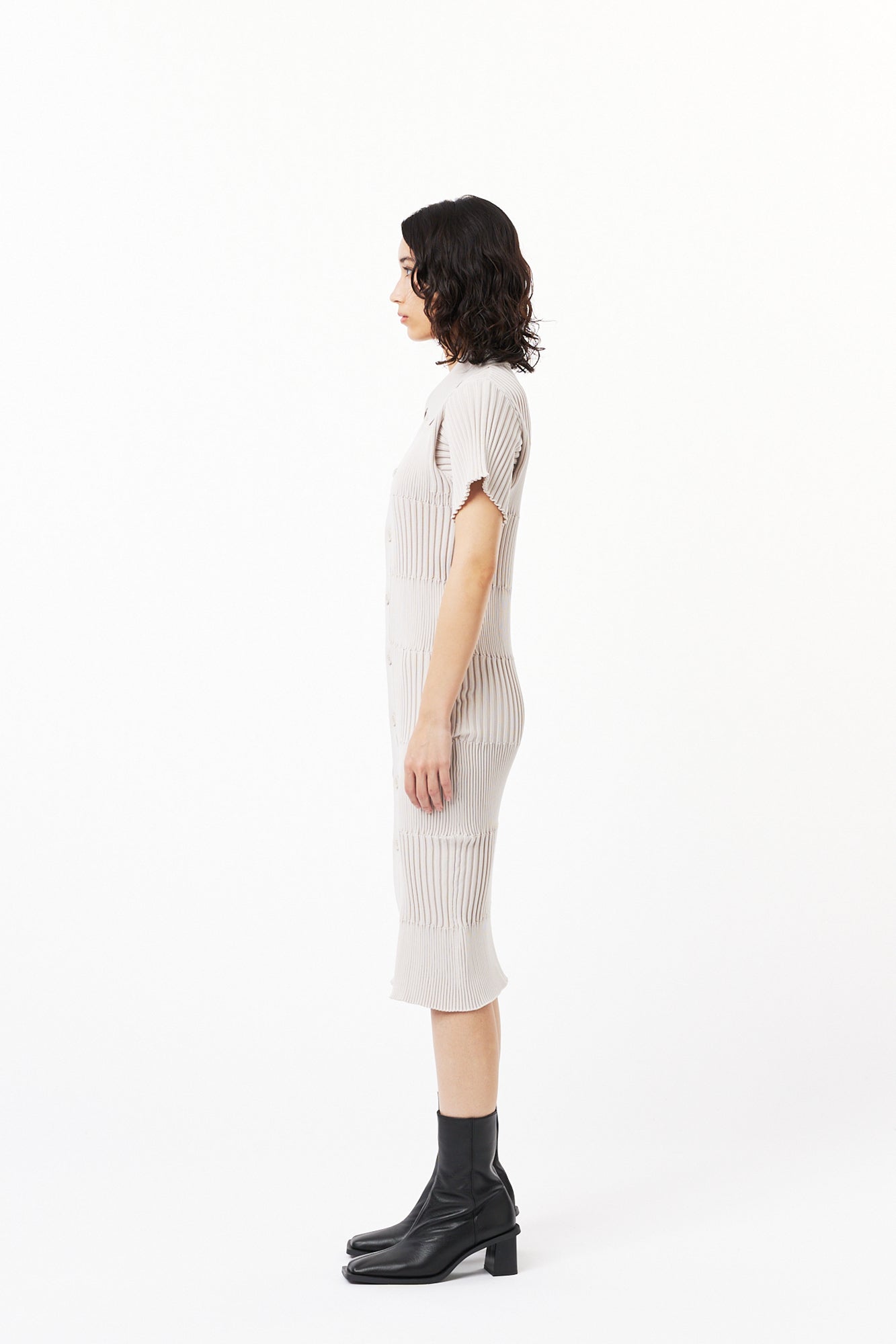 FLUTED SHORT SLEEVE SHIRT DRESS