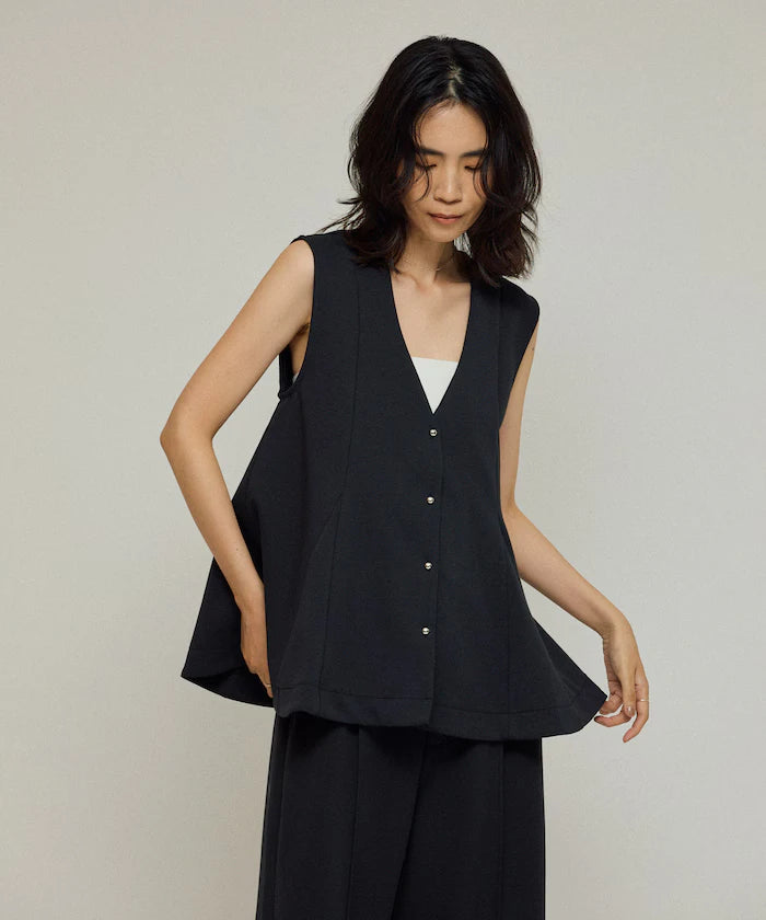Peplum Silhouette V-Neck Gilet / Vest
