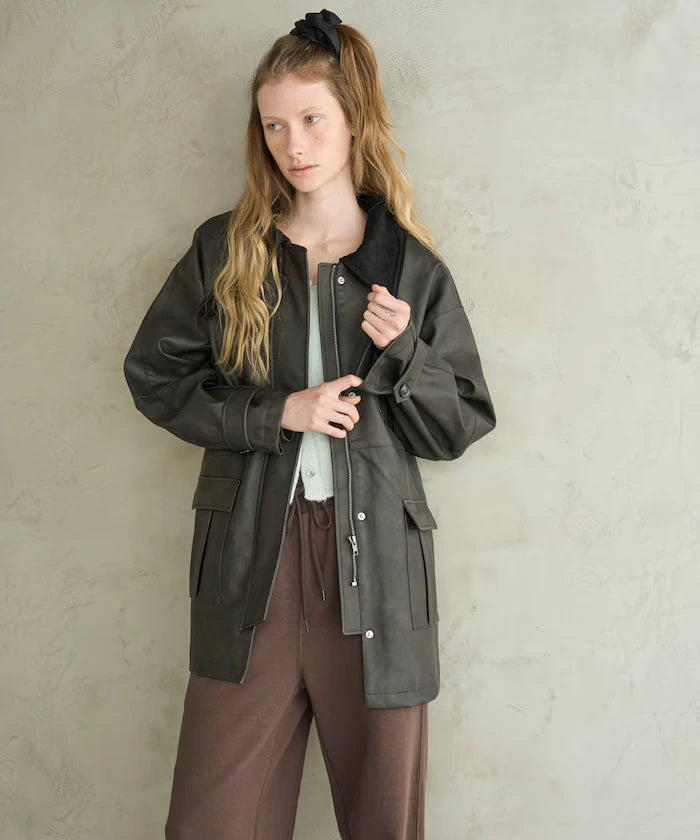 Oversized Crush Leatherette Jacket / Collar Corduroy