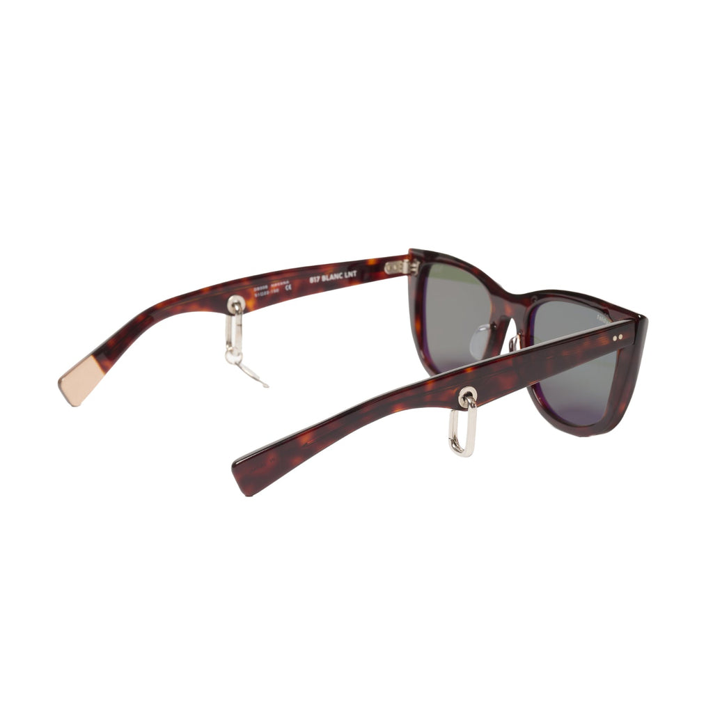 EYEWEAR