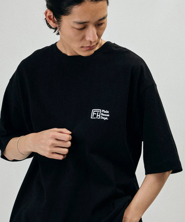 6 Ounce Front Logo Embroidered Crew Neck T-Shirt / One Point Design T-Shirt LEFT CHEST EMBROIDERY PSD